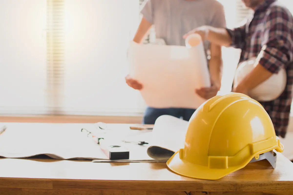 As vantagens de investir em um terreno na planta. Foto: Reprodução / Canva Pro.